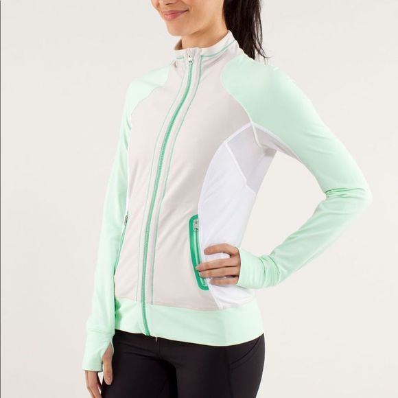 Lululemon Athletica Mint Green and White zippered vest. - Picture 1 of 9